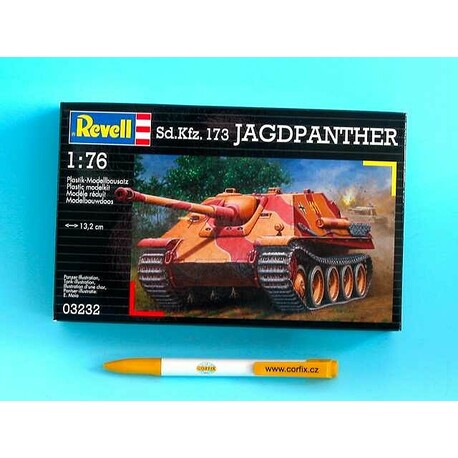 Plastic ModelKit tank 03232 - Jagdpanther (1:76)