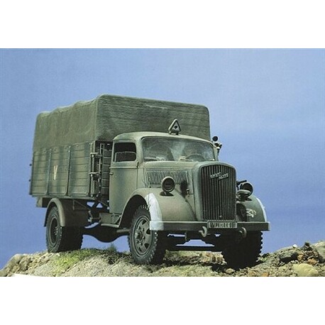 Model Kit military 0216 - Kfz. 305 OPEL BLITZ (1:35)