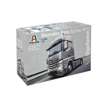 Model Kit 3905 - Mercedes Benz Actros MP4 Gigaspace (1:24)