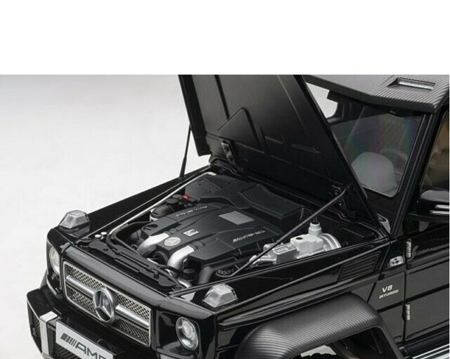 AUTOart 1:18 Mercedes-Benz G63 AMG 6×6 (čierny) 76306