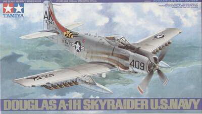 1:48 Tamiya 61058 A-1H Skyraider US Navy - 108/61058 - expresní doprava