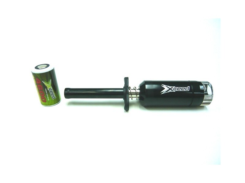 Xceed 105208 Glow plug štartér 4600 mah s indikátorom XCD-105208