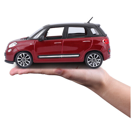 Bburago Fiat 500L 1:24 vínová metalíza