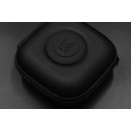 KZ headphone case with zipper