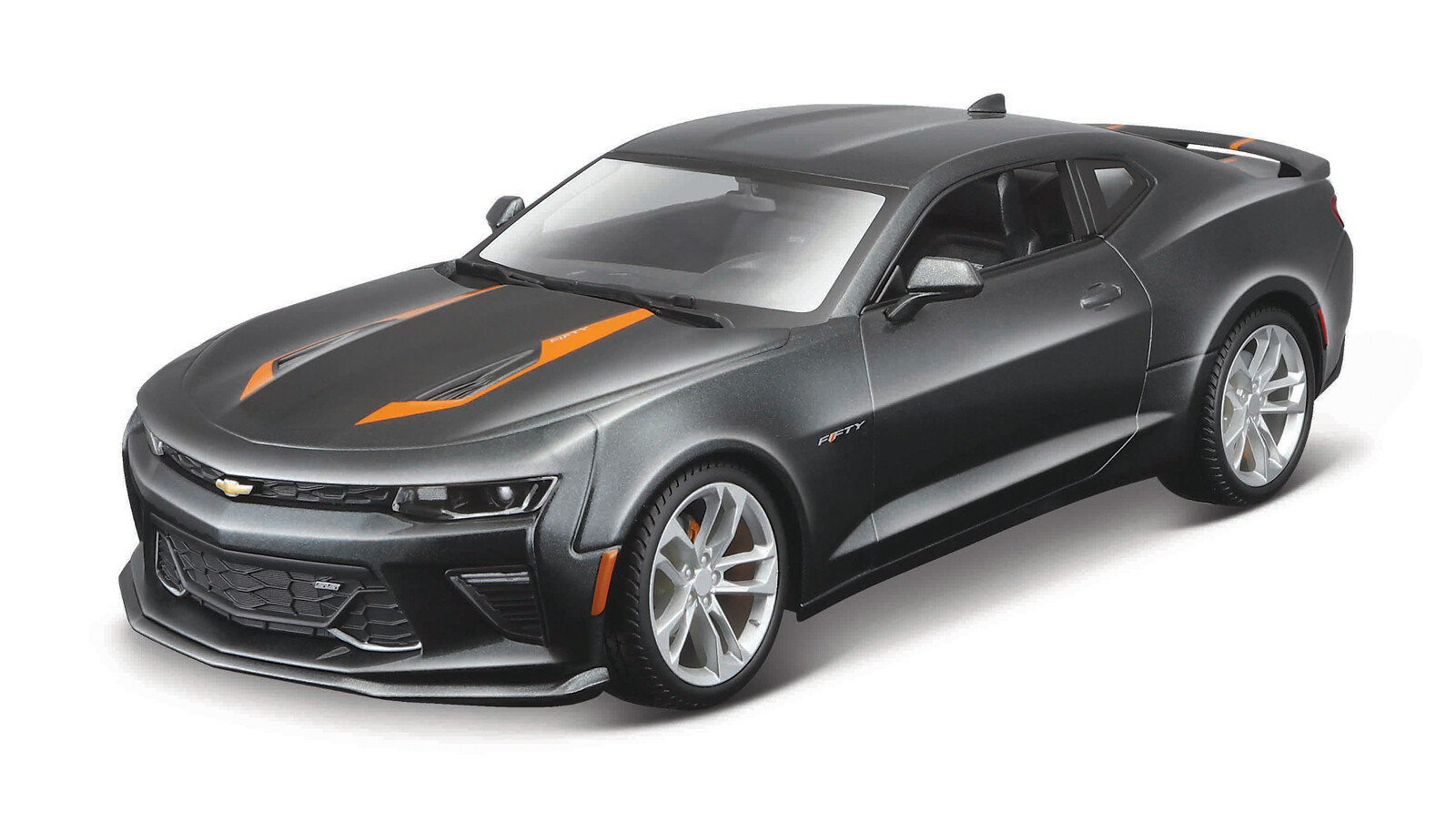 Maisto - 2017 Chevrolet Camaro 50th Anniversary, metal šedá, 1:18 - 101231385 - expresní doprava